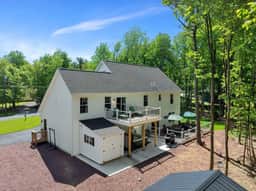 Happy House - Hot Tub, Steam Shower & Game Room