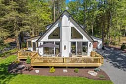 Luxury, Hot Tub, Sauna, Game Room, Dog Friendly