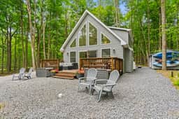 Brand New Chalet - Seclusion, Arcade, Fire Pit - Image 5