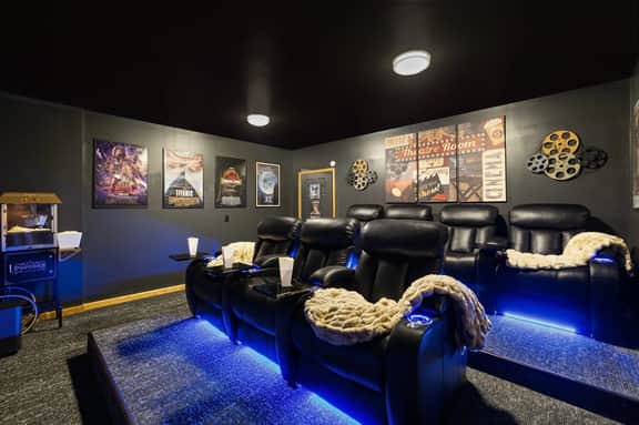 Lakefront, Movie & Game Rooms, Hot Tub, Sauna, etc!