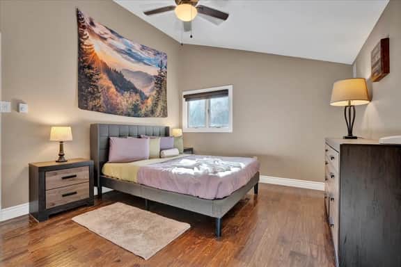 Mountain Home: Hot Tub, Lake Beach & Fireplace