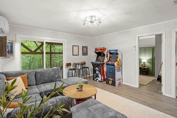Mountain Retreat - 5min to Big Boulder & Skiing
