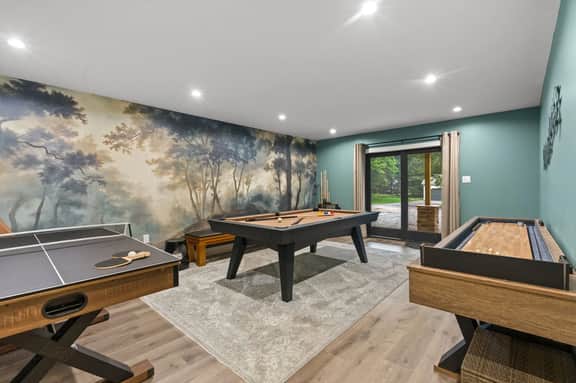 Pool, Hot Tub, Sauna, Game Room, Luxury and More! - Image 2